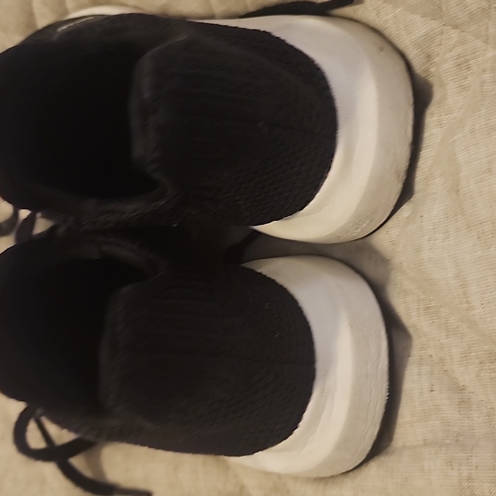 ADIDAS - Picture 5 of 5